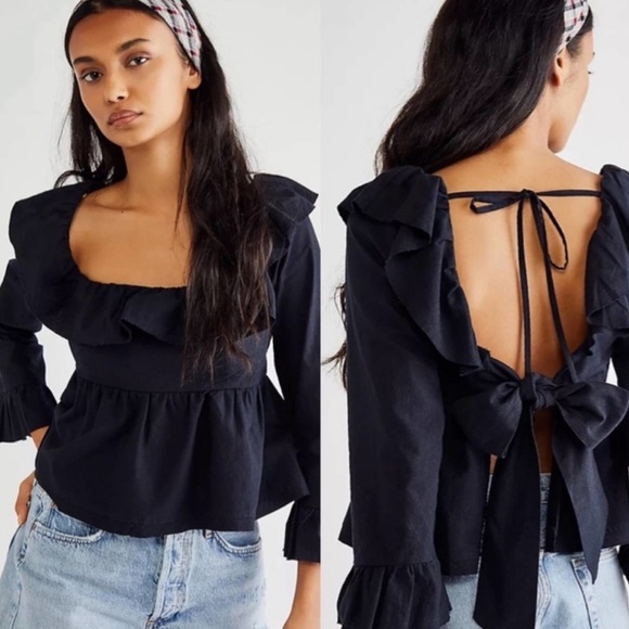 Free People Tops - • Free People Top •